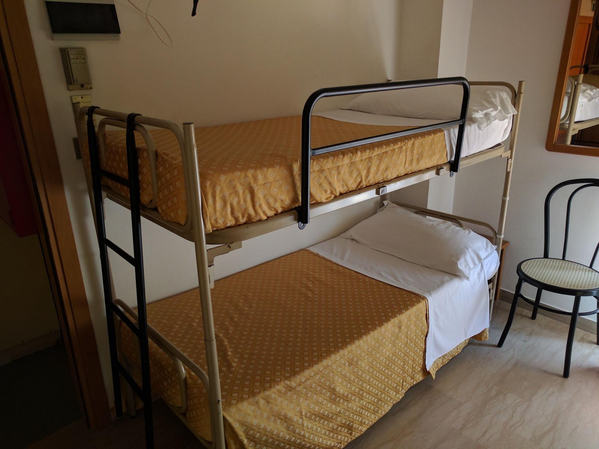 Hotel Arabesco Rimini Esterno foto