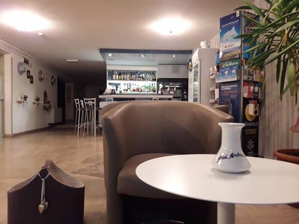 Hotel Arabesco Rimini Esterno foto