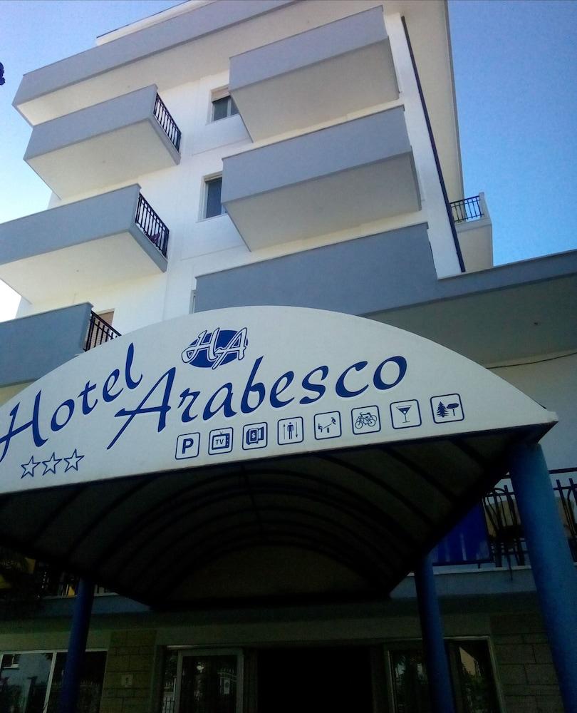 Hotel Arabesco Rimini Esterno foto