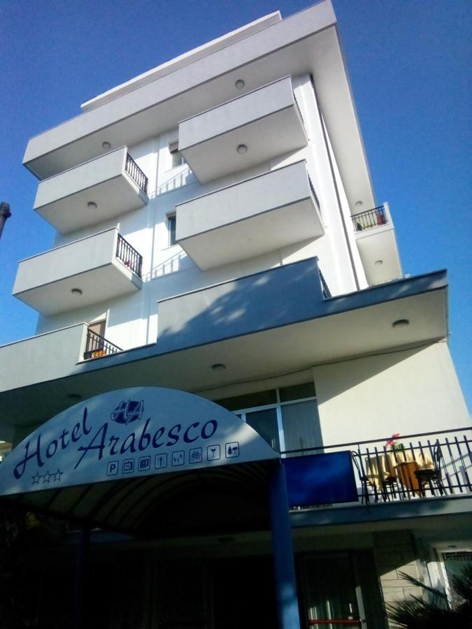 Hotel Arabesco Rimini Esterno foto