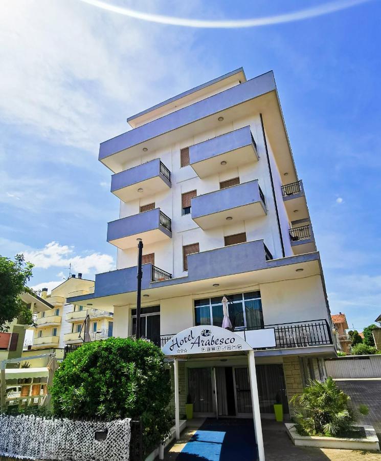 Hotel Arabesco Rimini Esterno foto